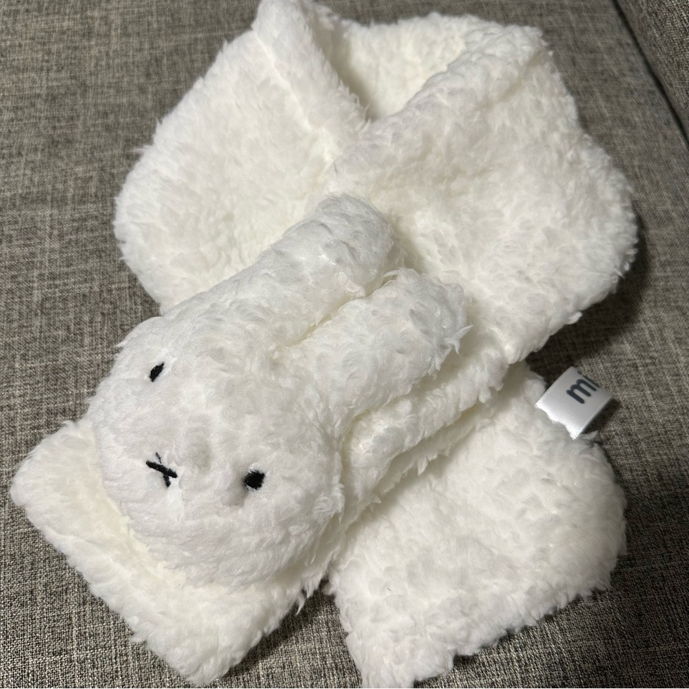 ❤️Miffy Winter Scarf muffler #face plushie #Dick Bruna